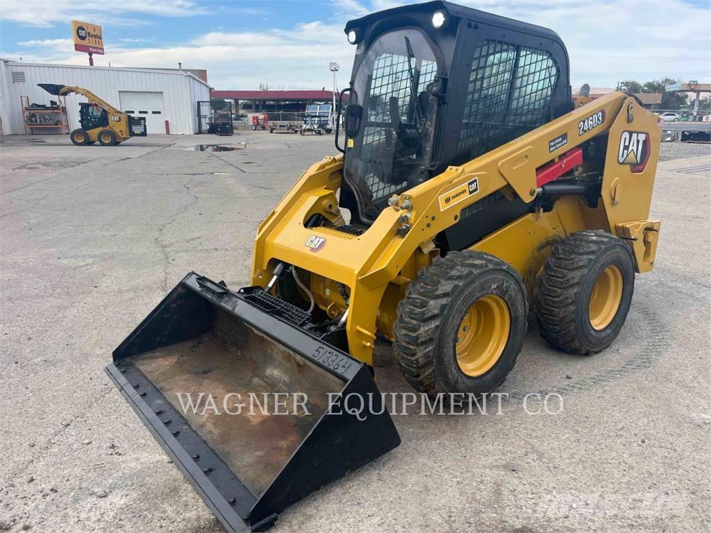 CAT 246D3 Chargeuse compacte