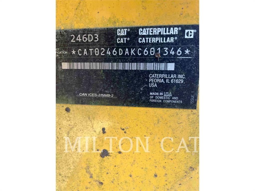 CAT 246D3 Chargeuse compacte