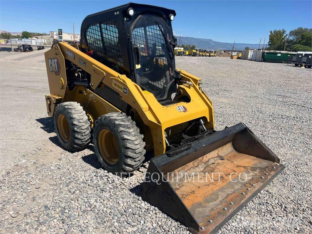 CAT 246D3 Chargeuse compacte