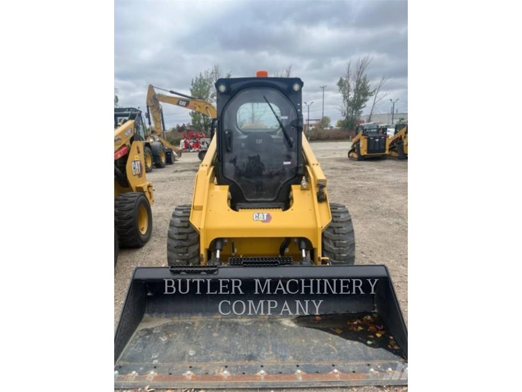 CAT 246D3 Chargeuse compacte