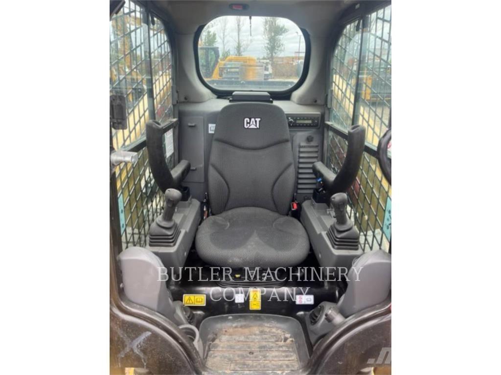 CAT 246D3 Chargeuse compacte