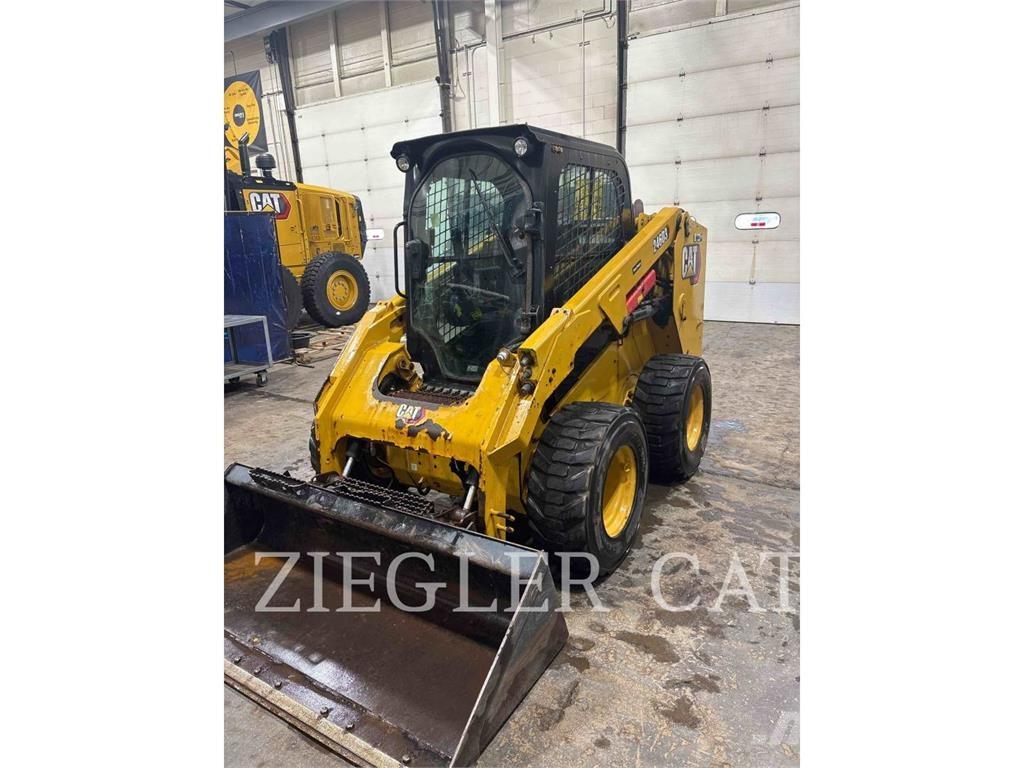 CAT 246D3 Chargeuse compacte