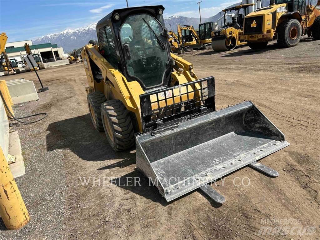 CAT 246D3 C3H2 Chargeuse compacte