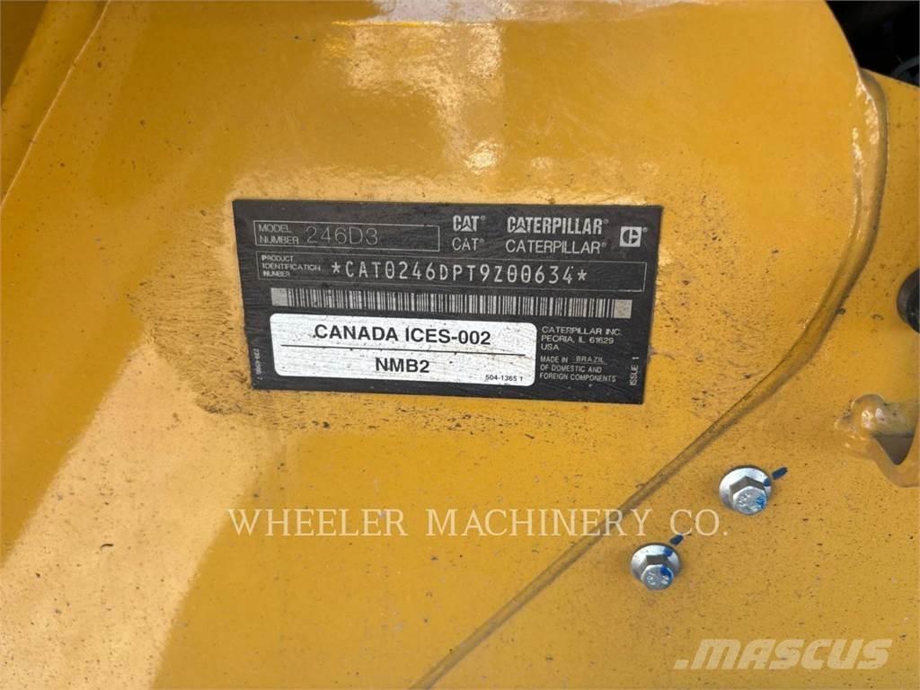 CAT 246D3 C3H2 Chargeuse compacte