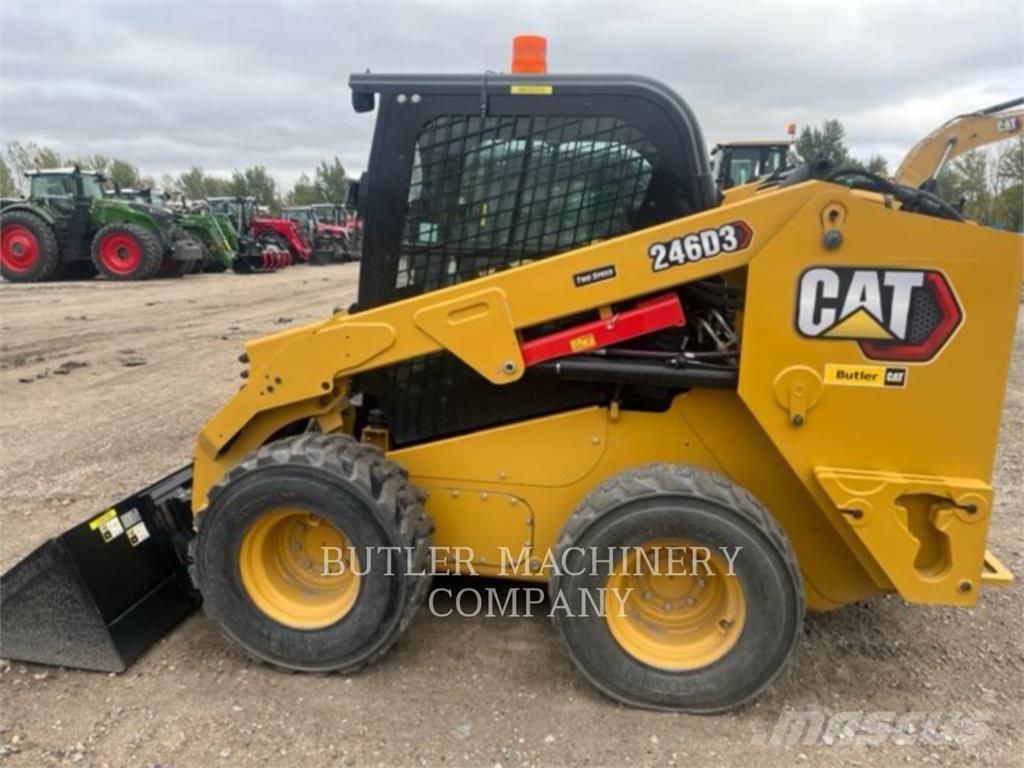 CAT 246D3 C3H2 Chargeuse compacte