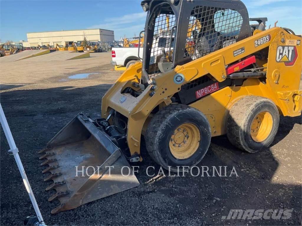 CAT 246D3 HF Chargeuse compacte
