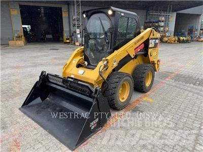 CAT 246DLRC Chargeuse compacte