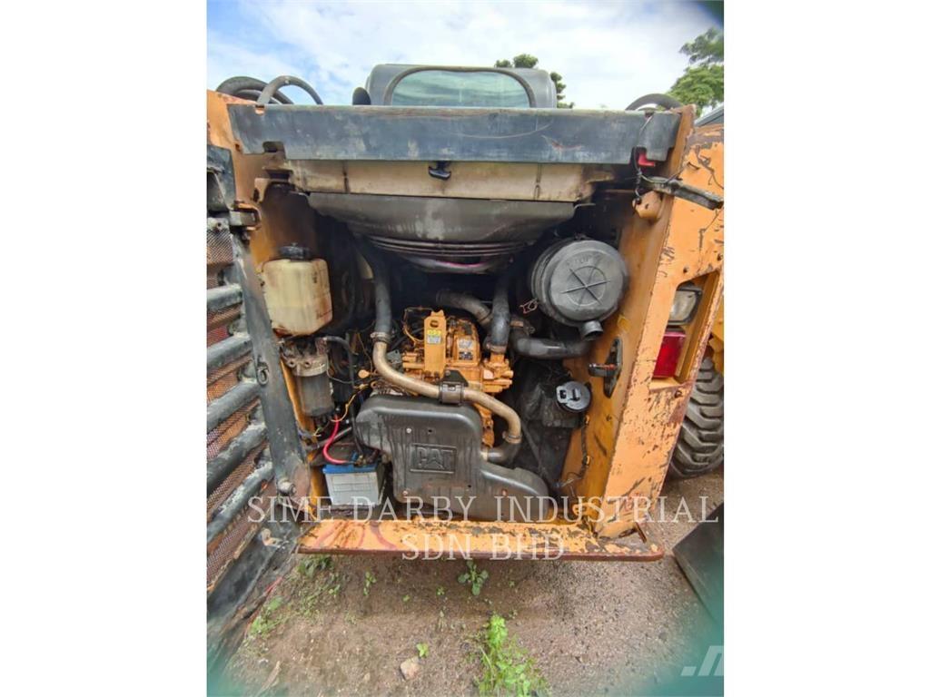 CAT 246DLRC Chargeuse compacte