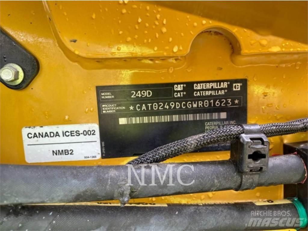 CAT 249D Chargeuse compacte