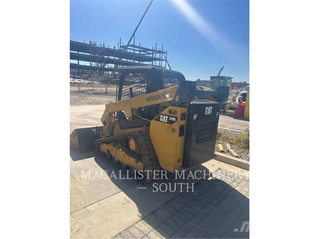 CAT 249D Crawler loaders