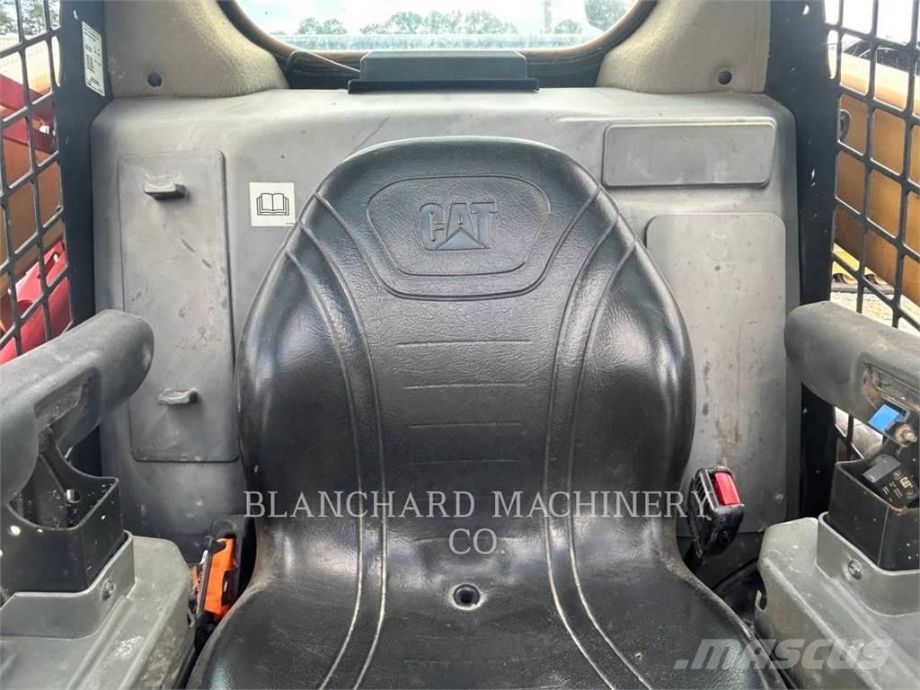CAT 249D3 Chargeuse sur chenilles