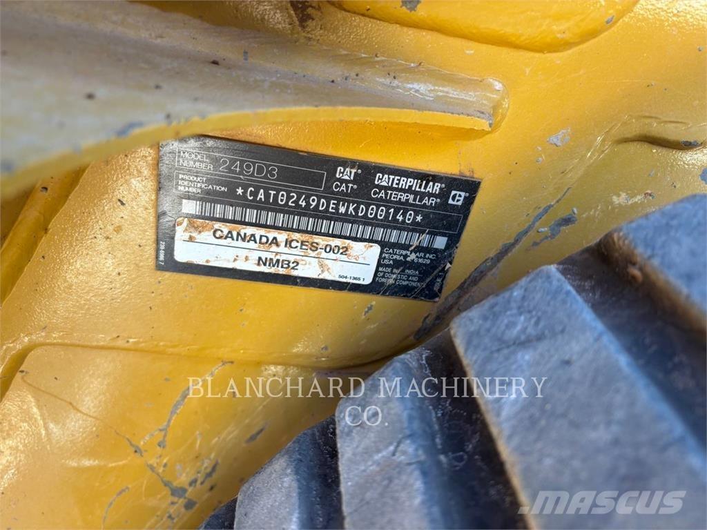CAT 249D3 Chargeuse sur chenilles