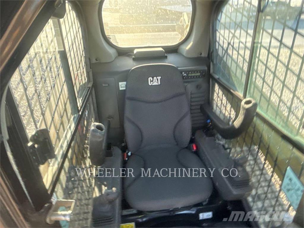 CAT 249D3 C3H2 Chargeuse sur chenilles