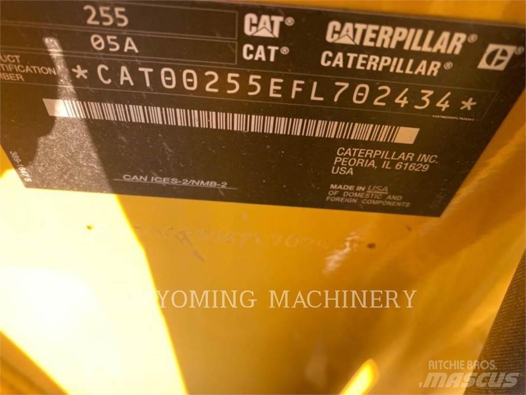 CAT 255 Chargeuse compacte