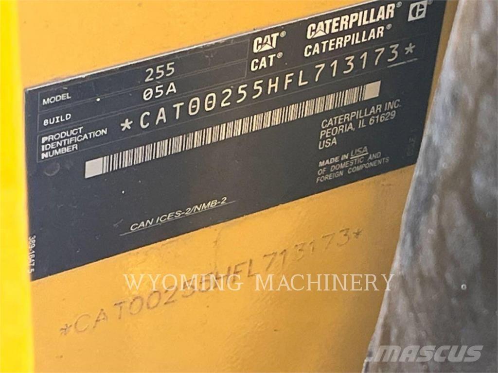 CAT 255 Chargeuse compacte