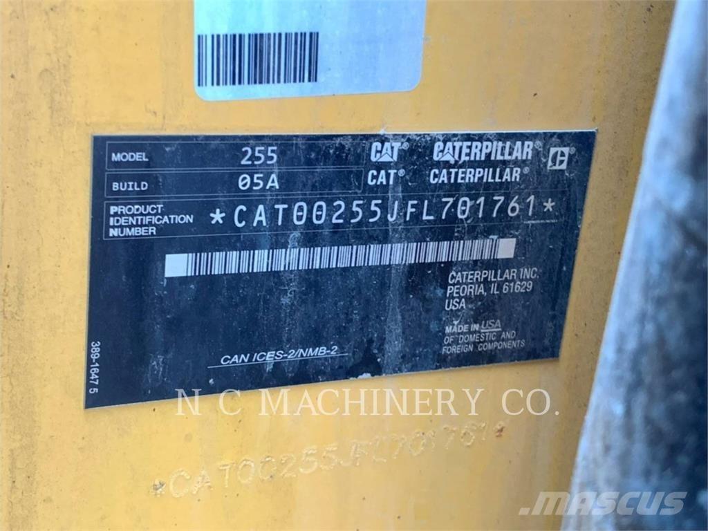 CAT 255 HP3CB Chargeuse compacte