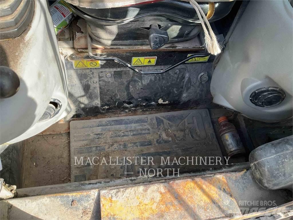 CAT 257B Chargeuse compacte