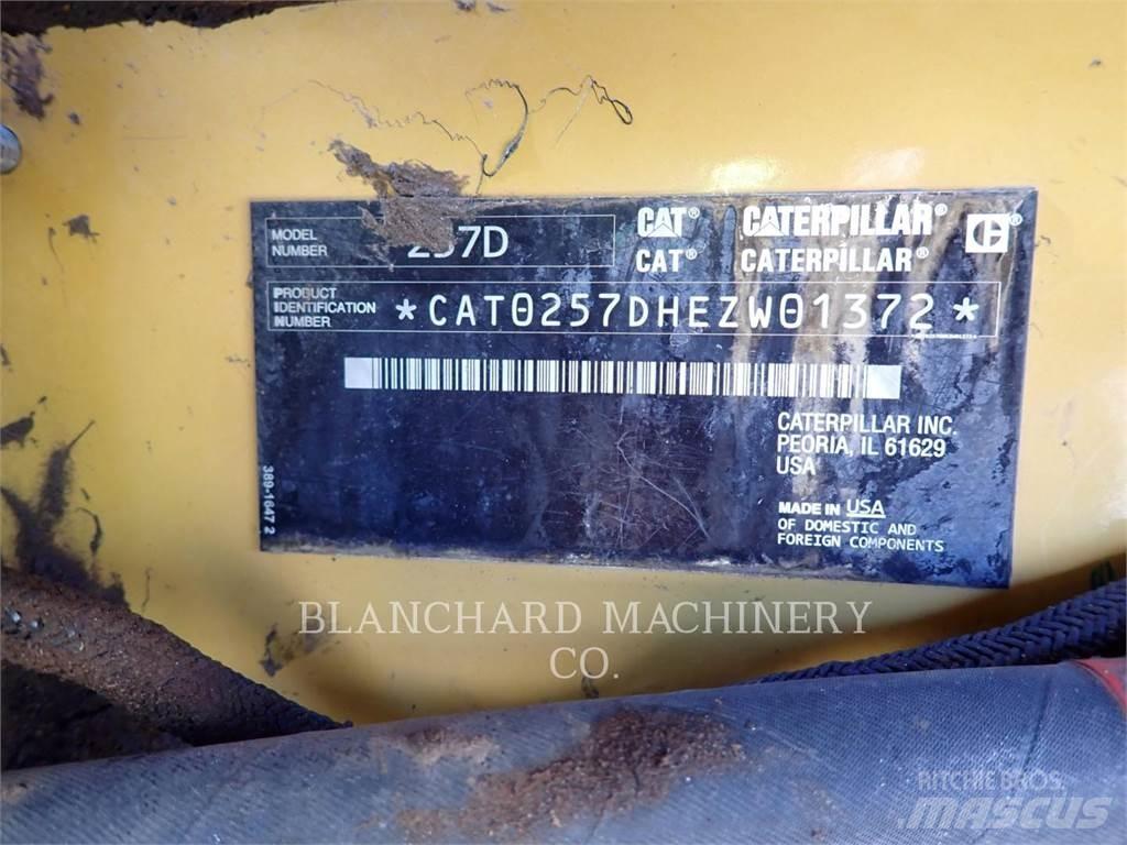 CAT 257D Chargeuse sur chenilles