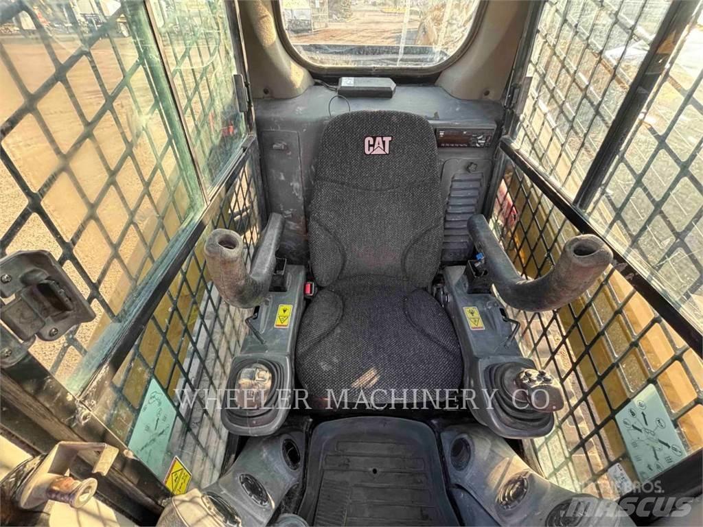 CAT 259D C3-H2 Chargeuse sur chenilles