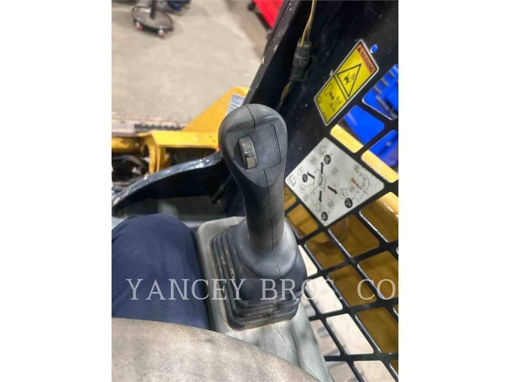 CAT 259D3 Chargeuse compacte