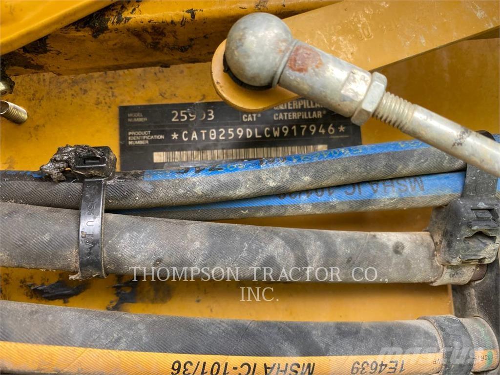 CAT 259D3 Chargeuse sur chenilles
