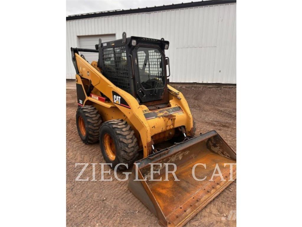 CAT 262 Chargeuse compacte