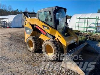 CAT 262C2 Chargeuse compacte
