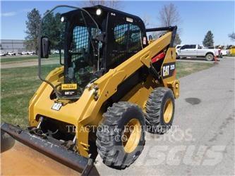 CAT 262D Chargeuse compacte