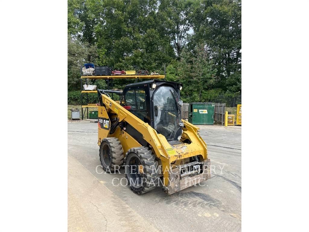 CAT 262D Chargeuse compacte