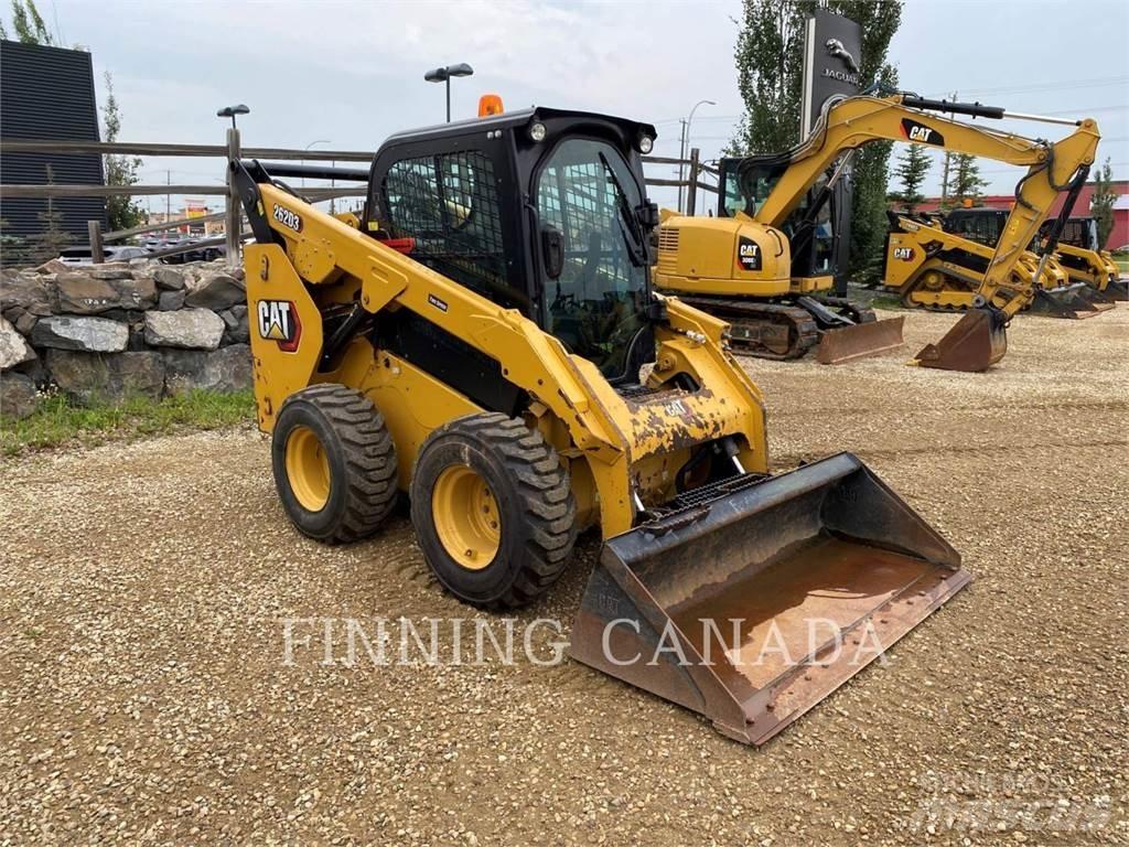 CAT 262D Chargeuse compacte
