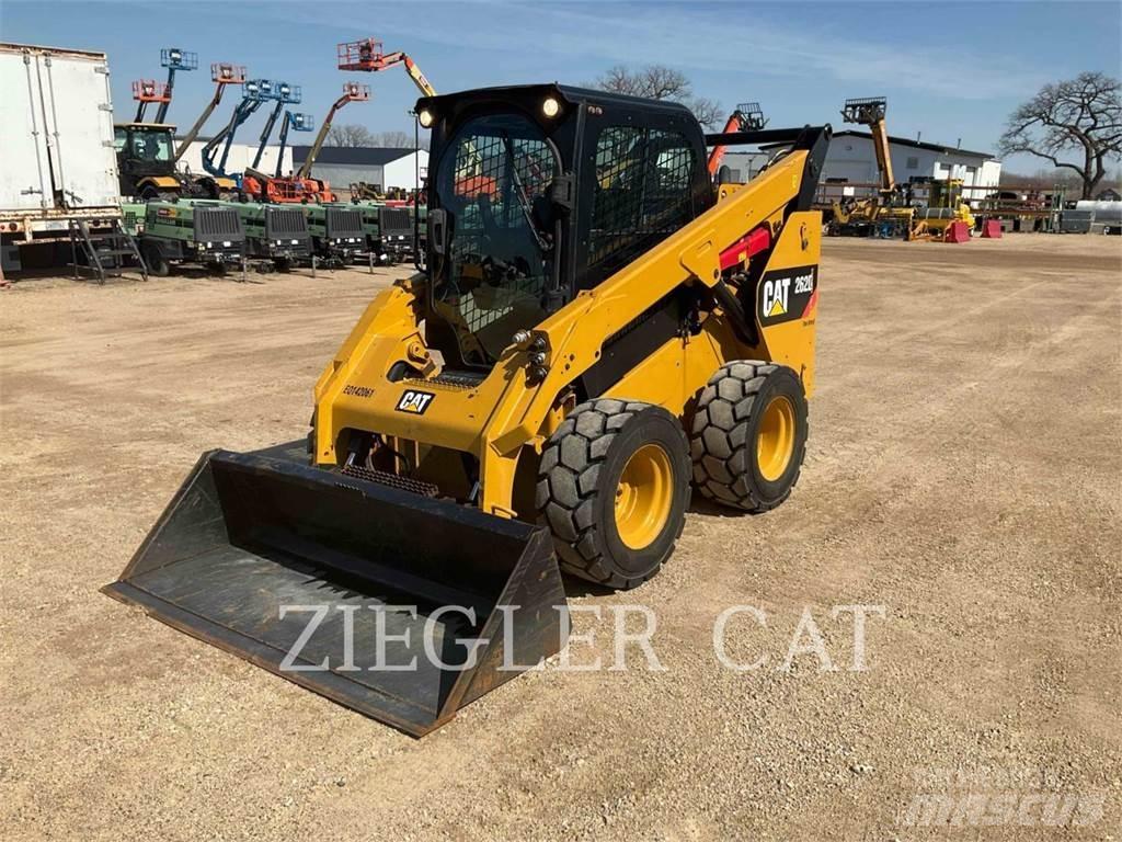 CAT 262D Chargeuse compacte