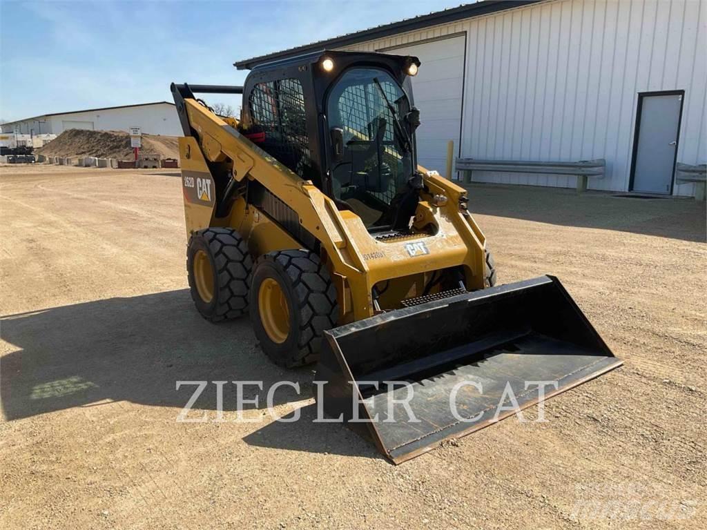 CAT 262D Chargeuse compacte