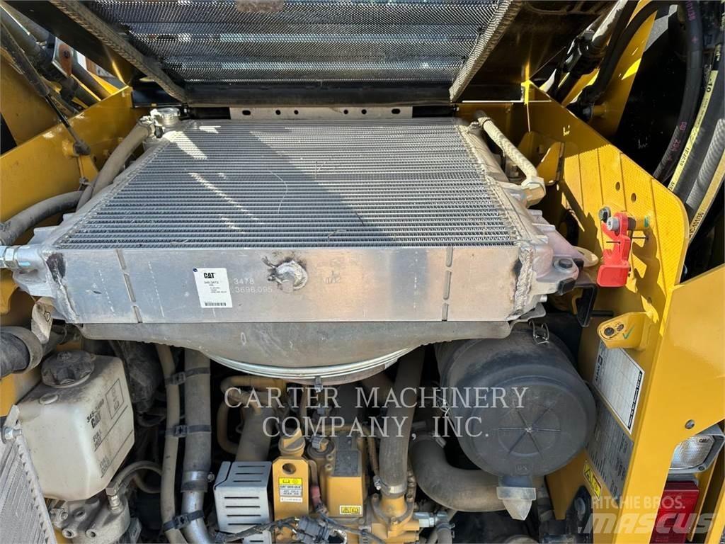 CAT 262D Chargeuse compacte