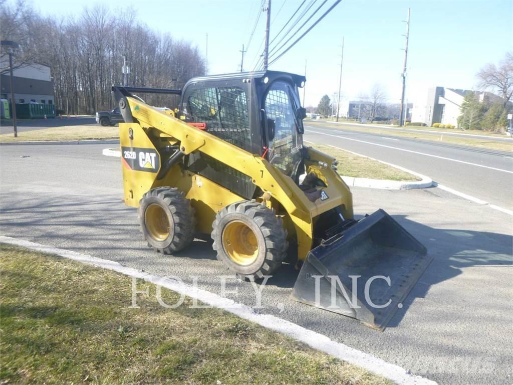 CAT 262D Chargeuse compacte
