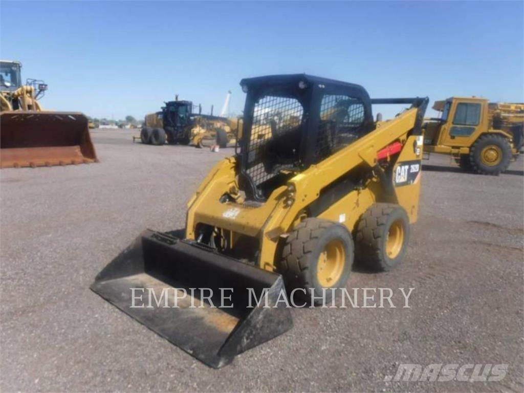 CAT 262D Chargeuse compacte