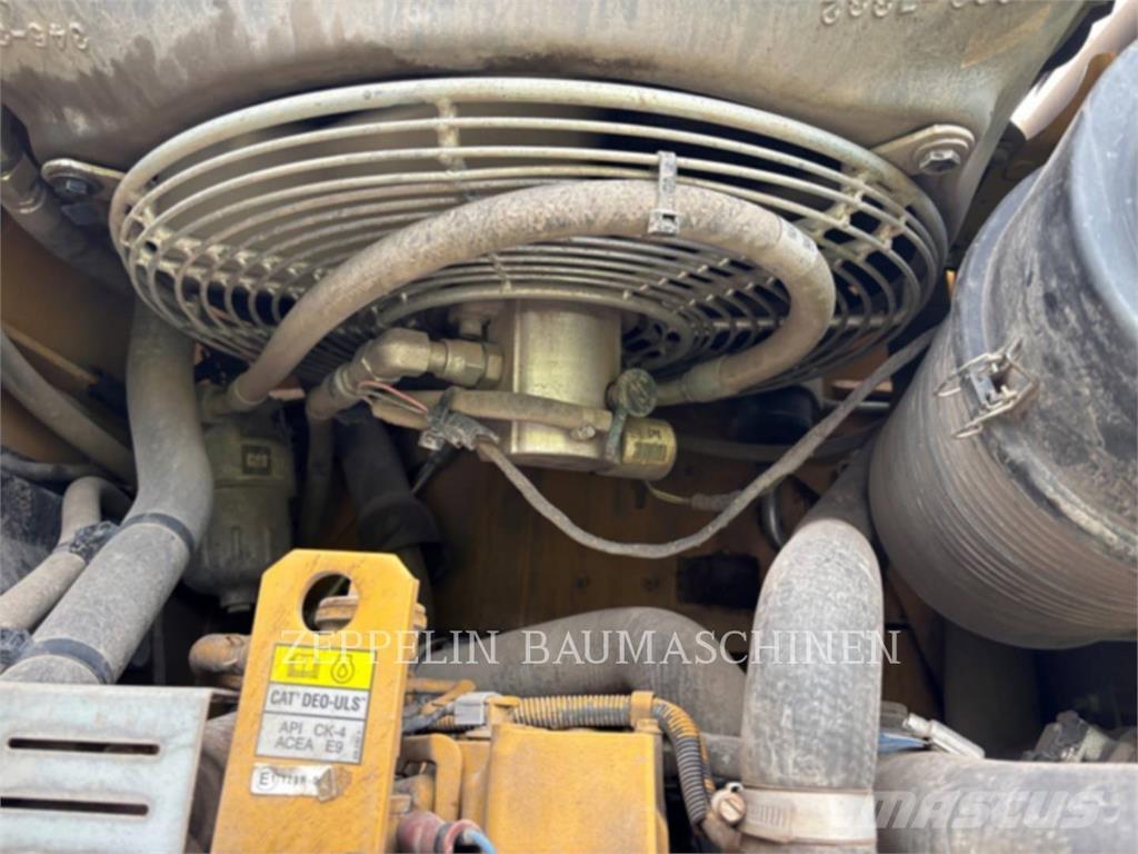 CAT 262D Chargeuse compacte