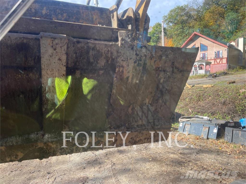 CAT 262D Chargeuse compacte