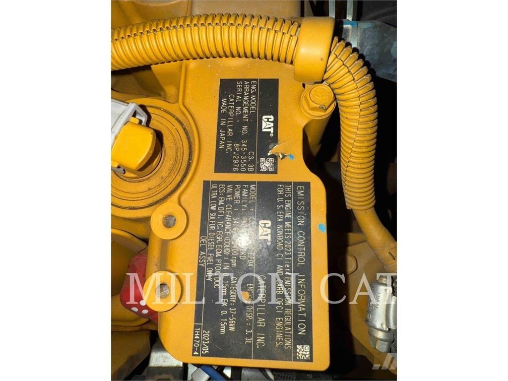 CAT 262D 3 Chargeuse compacte