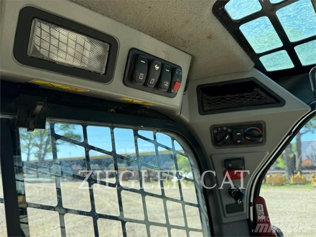 CAT 262D3 Chargeuse compacte