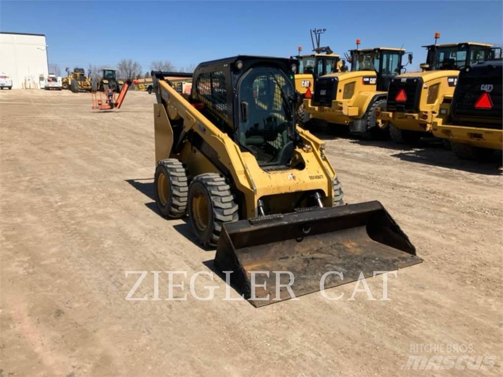 CAT 262D3 Chargeuse compacte