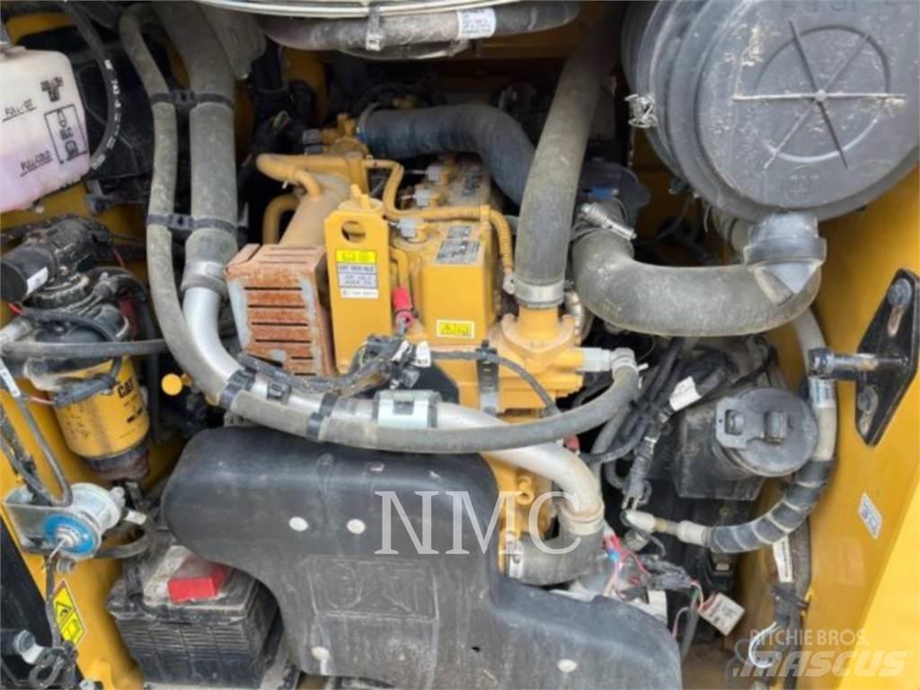 CAT 262D3 Chargeuse compacte