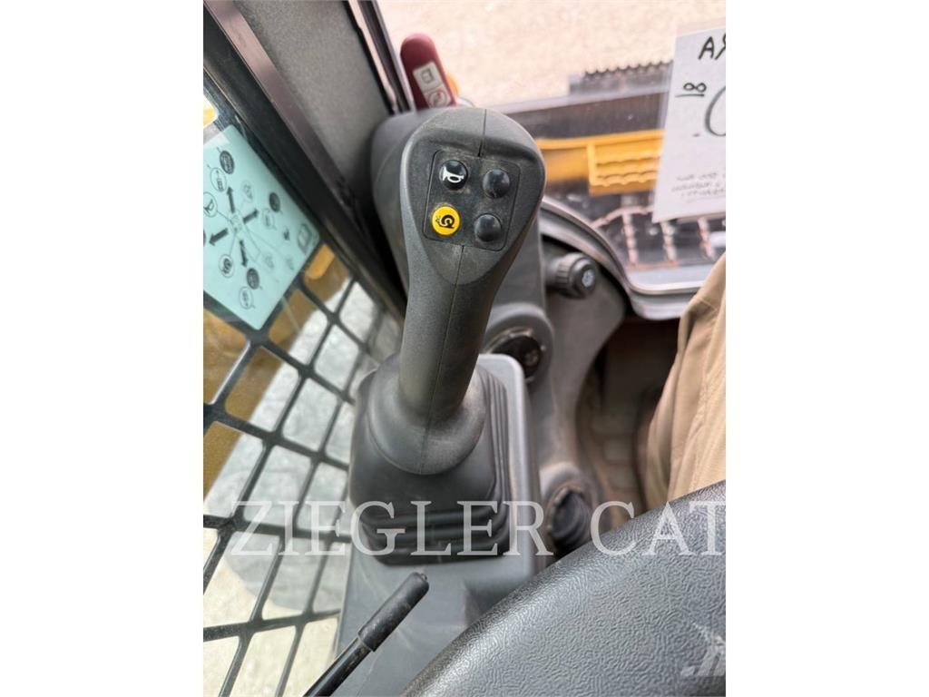 CAT 262D3 Chargeuse compacte