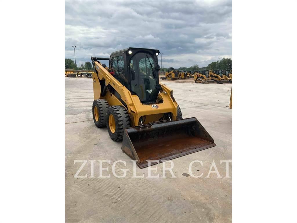 CAT 262D3 Chargeuse compacte