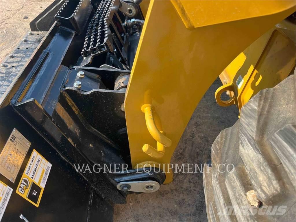 CAT 262D3 Chargeuse compacte