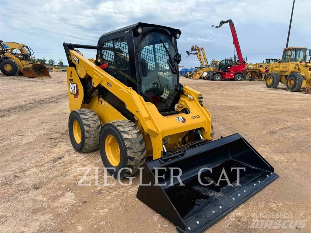 CAT 262D3 Chargeuse compacte