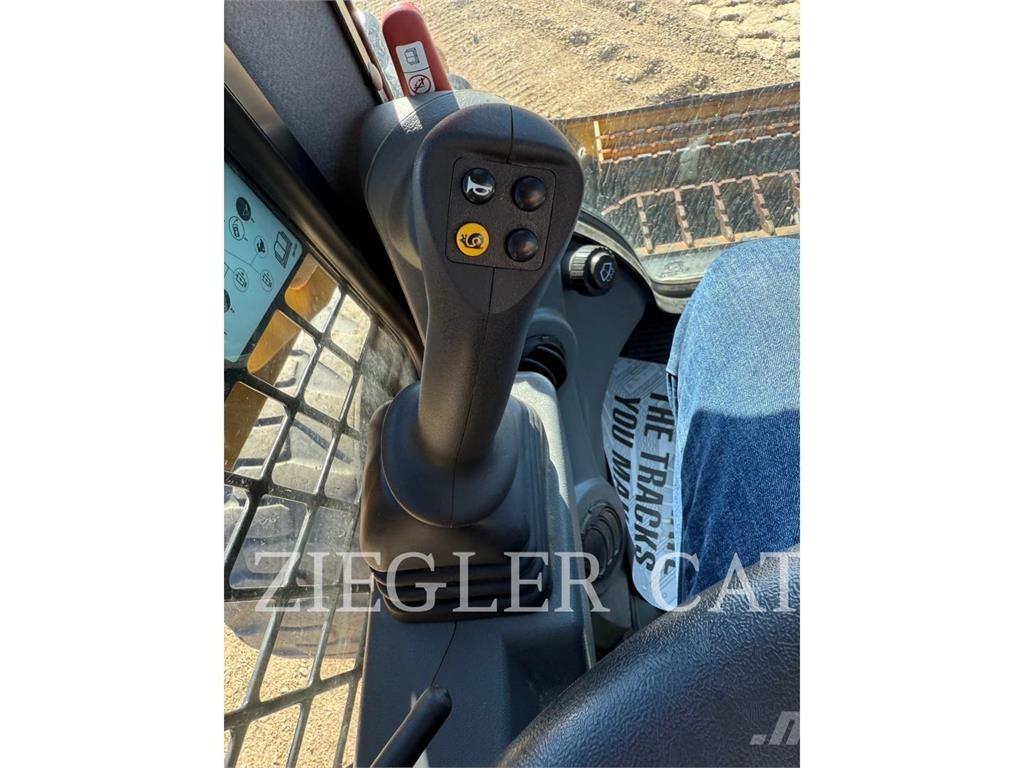 CAT 262D3 Chargeuse compacte