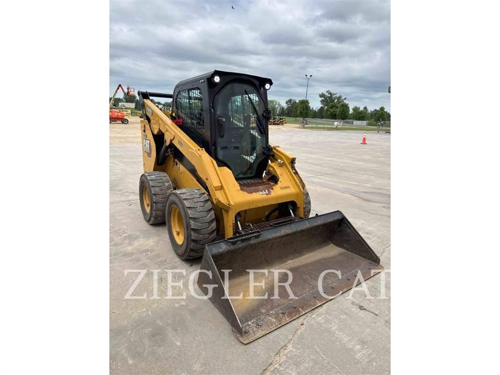 CAT 262D3 Chargeuse compacte