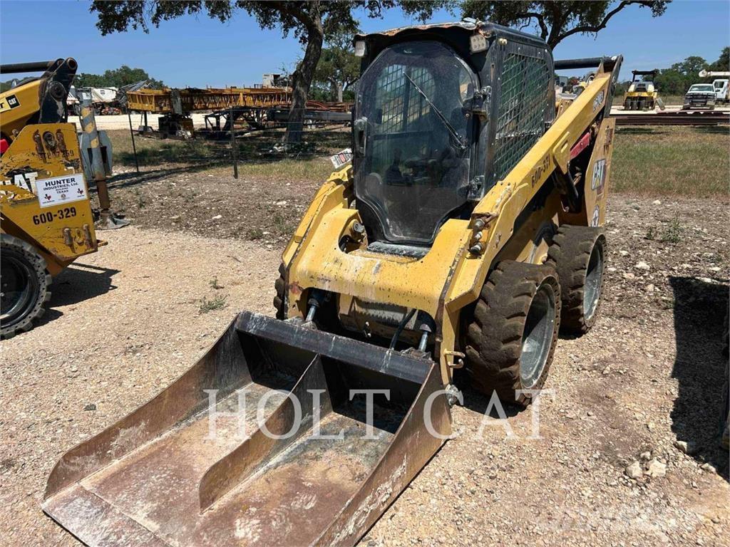 CAT 262D3 Chargeuse compacte