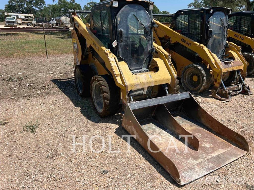 CAT 262D3 Chargeuse compacte