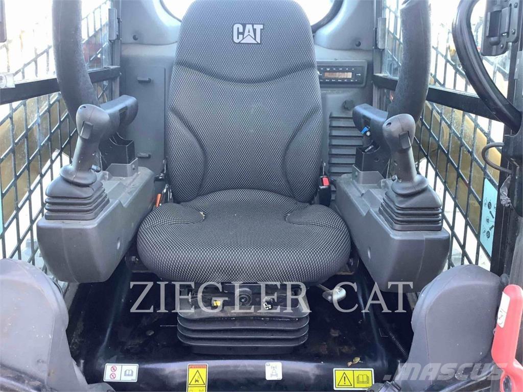 CAT 262D3 Chargeuse compacte